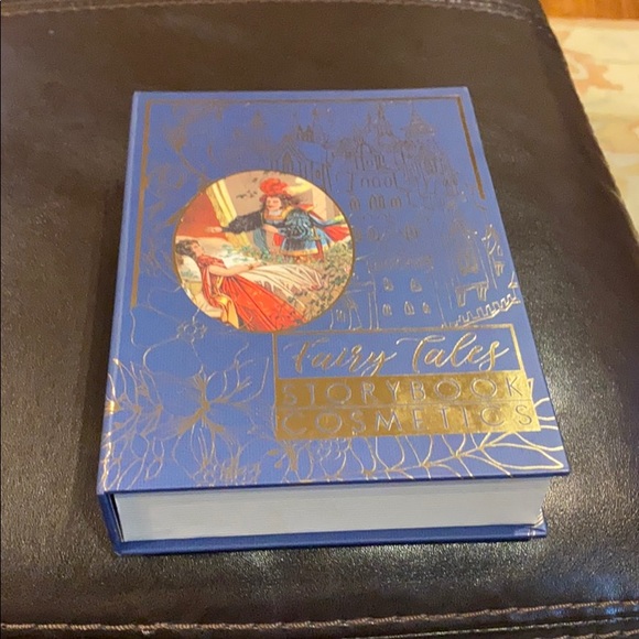 Story book cosmetics little briar rose palette - Picture 2 of 2